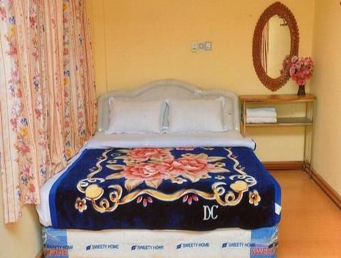 Bedroom 4, Royal Flower Guest House, Mandalay