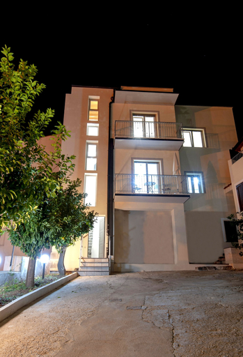 Exterior & Views 2, INAH Boutique Rooms, Nuoro