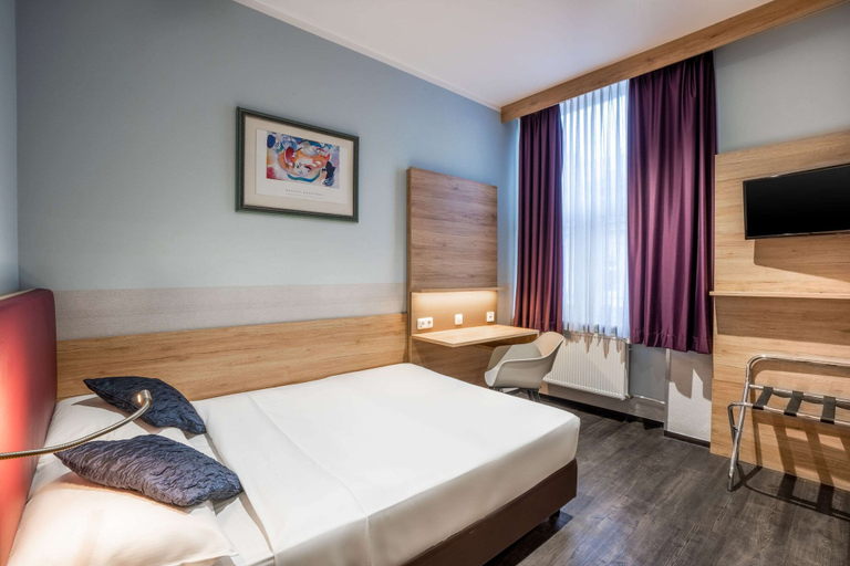 Bedroom 4, Comfort Hotel Frankfurt Central Station, Frankfurt am Main