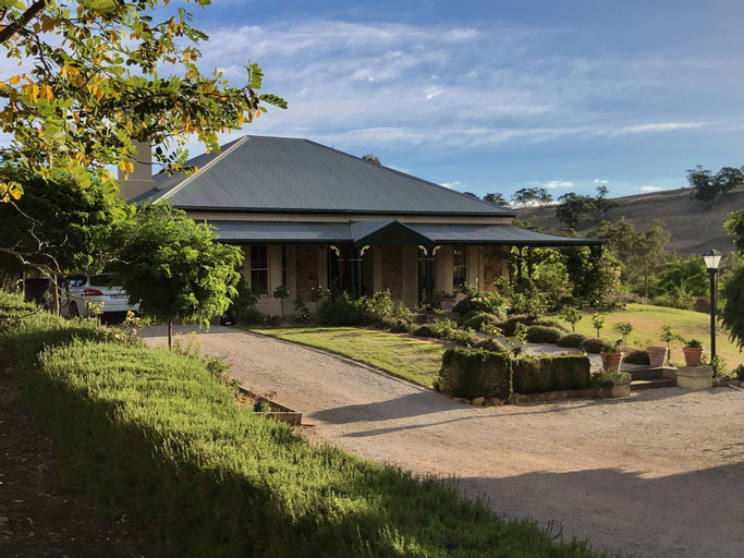 Battunga Cottages, Clare and Gilbert Valleys