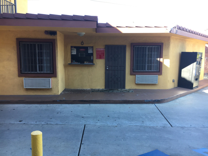 Exterior & Views 2, Satellite Motel, Los Angeles