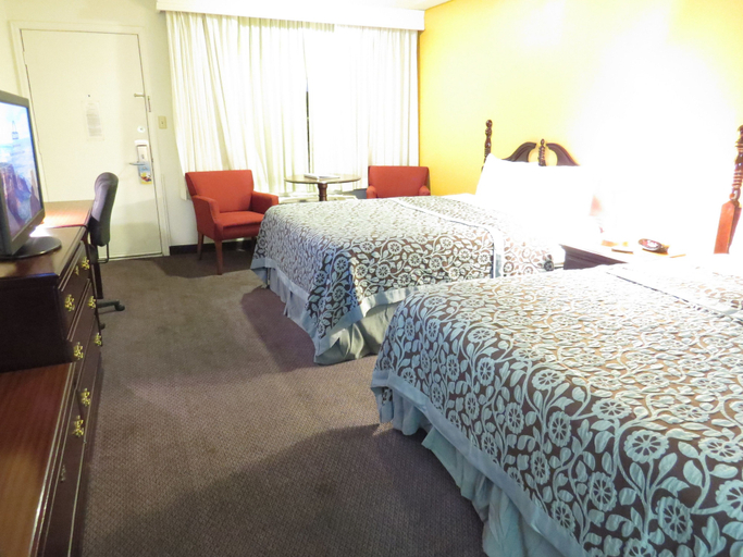 Bedroom 3, Days Inn by Wyndham Grand Junction, Mesa