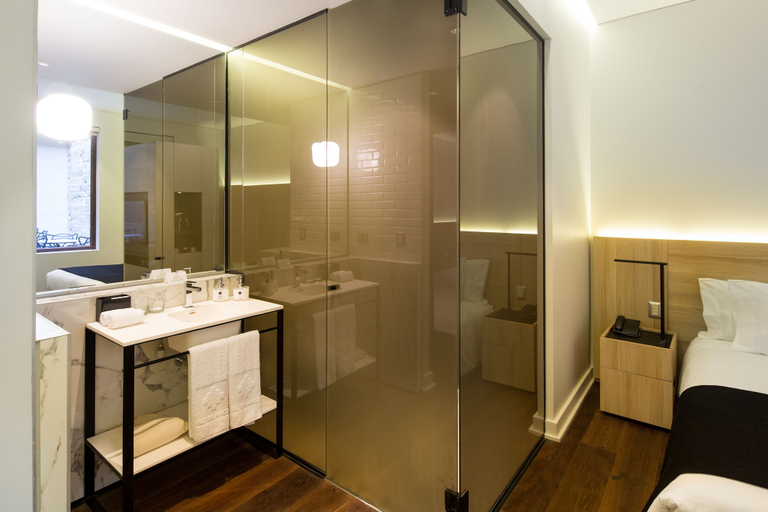 Bathroom 4, Altiplanico Bellas Artes, Santiago