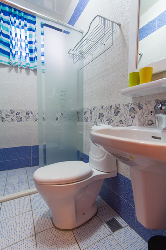 Bathroom 3, Greek Wonderland B&B, Hualien