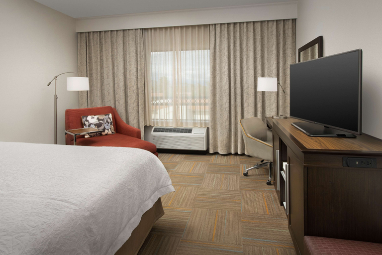 Bedroom 3, Hampton Inn & Suites Phoenix Tempe, Maricopa