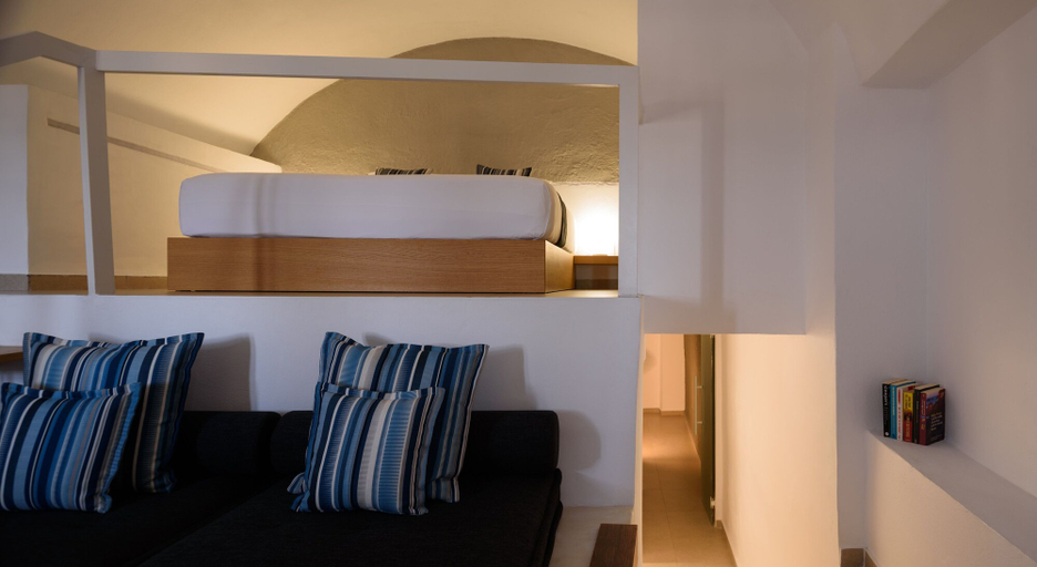 Bedroom 4, Muses Cycladic Suites, South Aegean