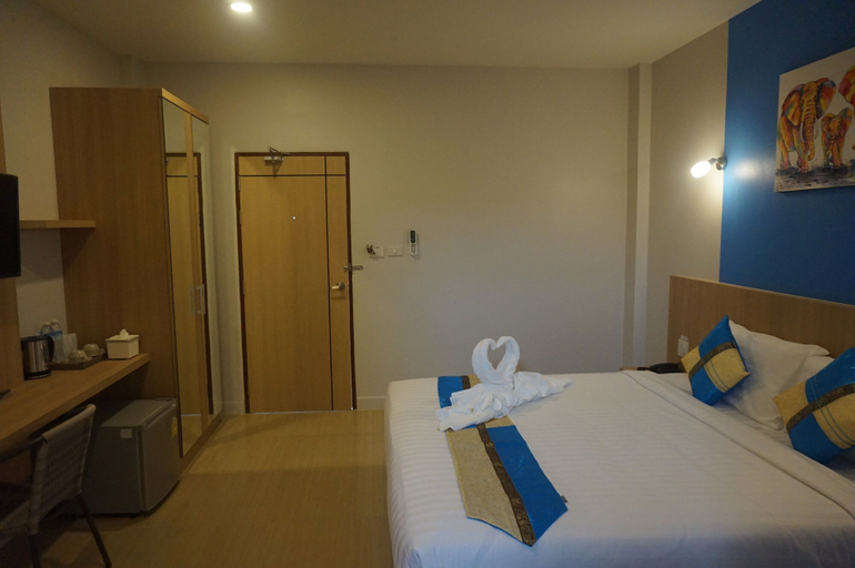 Bedroom 2, Phant at Thalang Service Apartment, Phuket Island