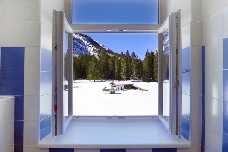 Bathroom 4, Hotel Croda Rossa, Bolzano