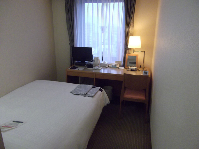 Bedroom 3, Ichikawa Grand Hotel, Edogawa