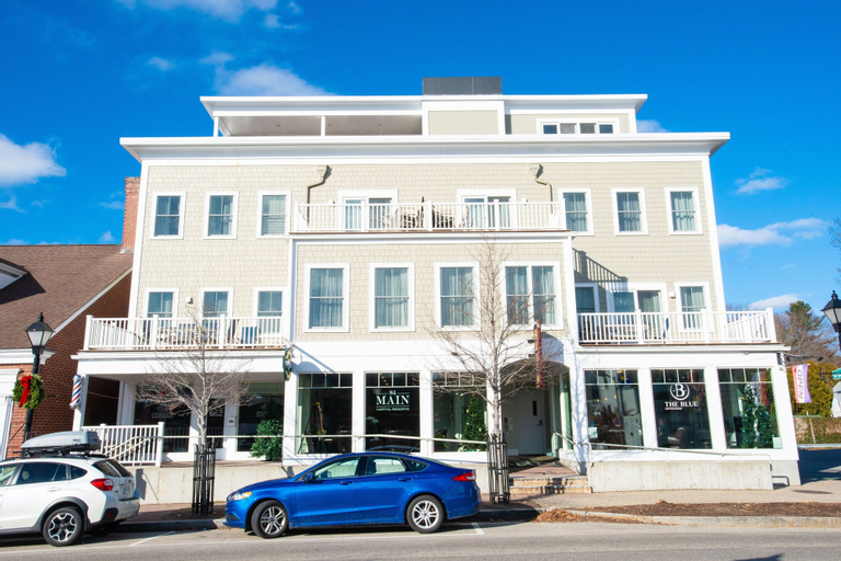 84 Main, York