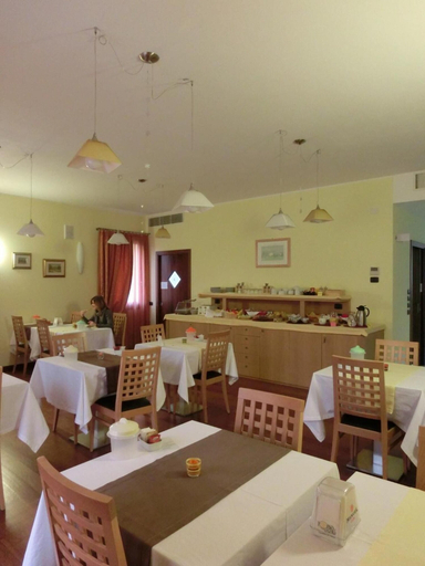 Food & Drinks 5, Hotel C25, Treviso