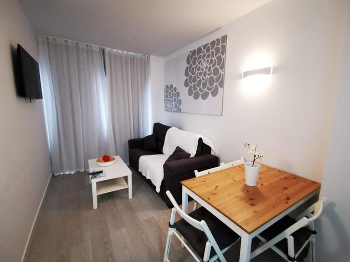 Bedroom 3, Sol Playa Suites, Valencia