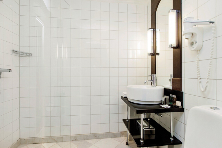 Bathroom 5, Elite Park Avenue Hotel, Göteborg