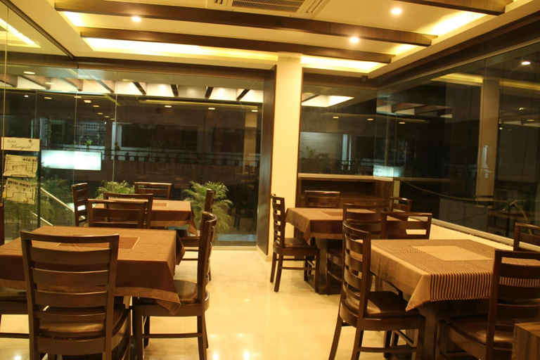Food & Drinks 5, Hotel Marigold, Vadodara