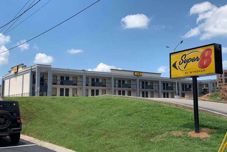 Exterior & Views 2, Super 8 by Wyndham Cookeville, Putnam