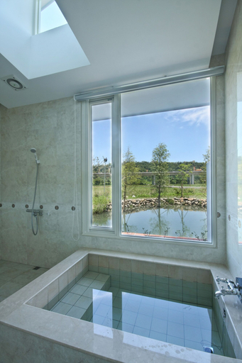 Bathroom 3, Beauty Spring and Harvest B and B, Nantou