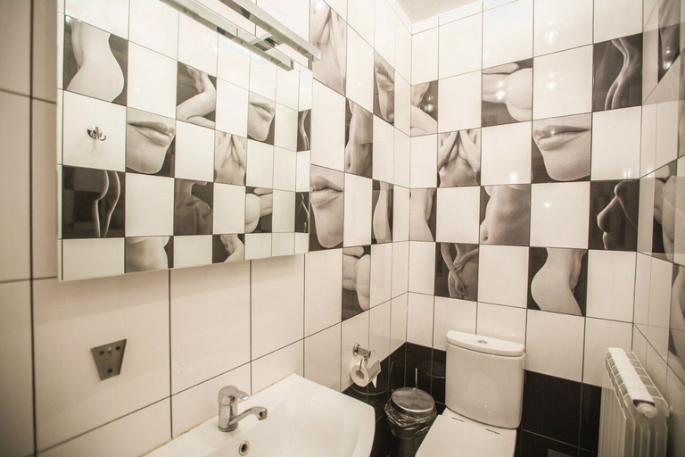 Bathroom 3, Park hotel Shishka, Novosibirskiy rayon