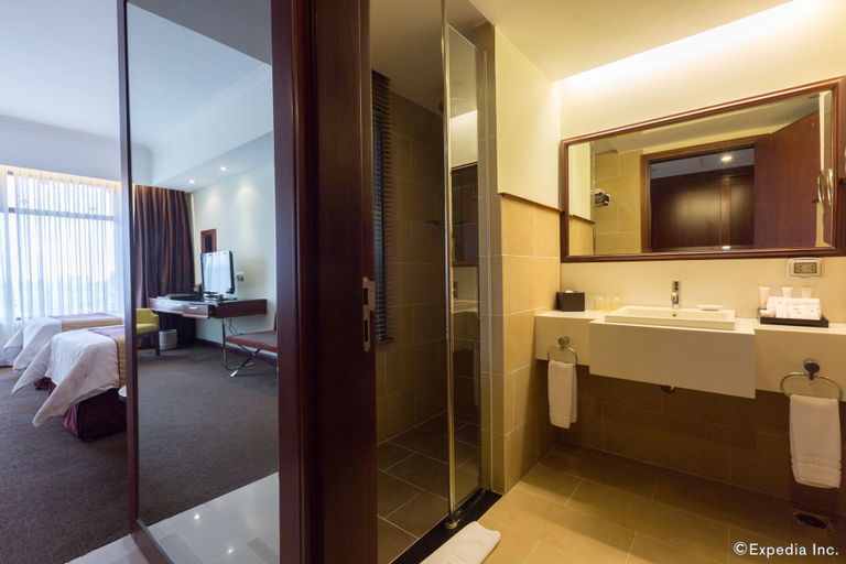 Bathroom 5, Vissai Saigon Hotel, Phú Nhuận
