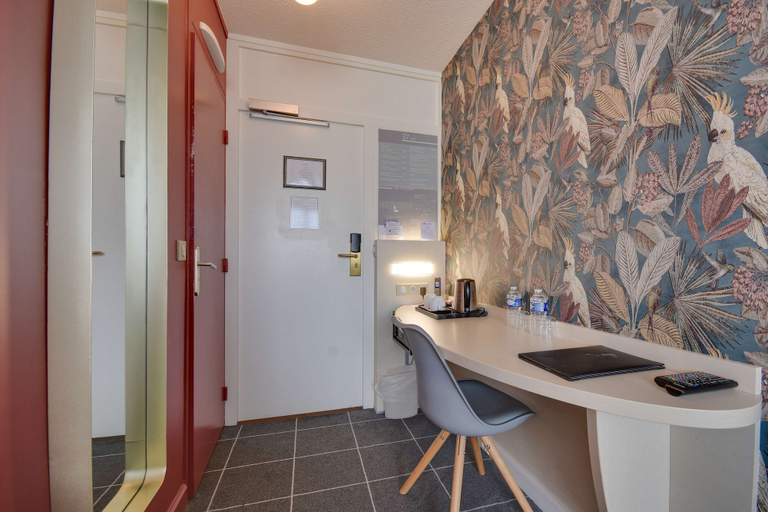 Bathroom 5, Best Western Hotel du Lac Dunkerque, Nord