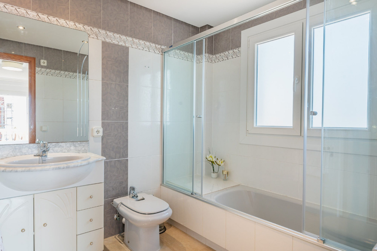 Bathroom 3, Villa Bruno, Baleares