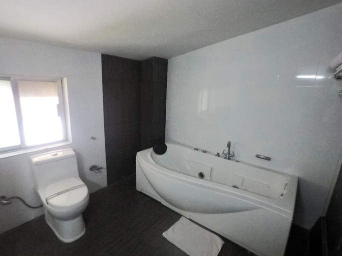 Bathroom 3, Bhutan Residence, Phuentsholing