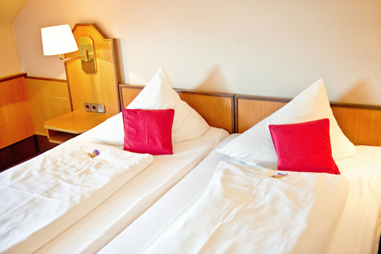 Bedroom 3, Hotel Central, Frankenthal (Pfalz)