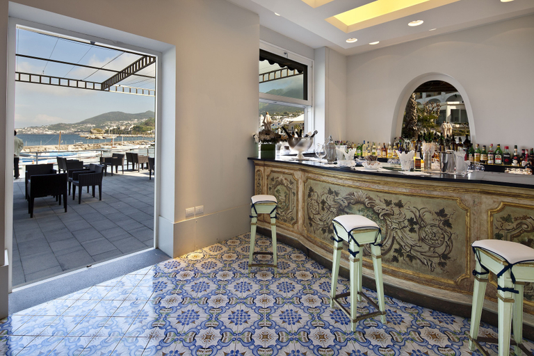 Food & Drinks 5, REGINA ISABELLA - RESORT SPA RESTAURANT, Napoli