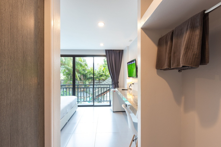 Bathroom 5, Minimal House Patong - Adults Only, Phuket Island