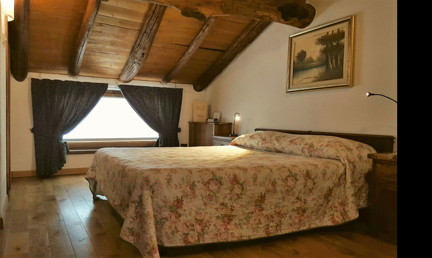 Bedroom 4, La Brace Hotel & Restaurant, Sondrio