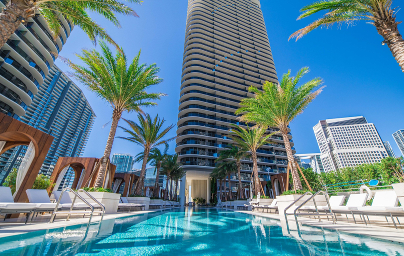 Exterior & Views 2, SLS LUX Brickell, Miami-Dade