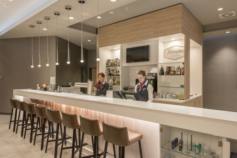 Food & Drinks 4, Hampton by Hilton Freiburg, Freiburg im Breisgau