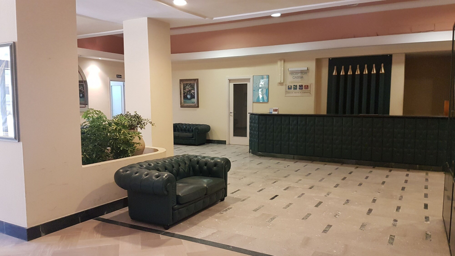 Others 5, Park Hotel, Syracuse