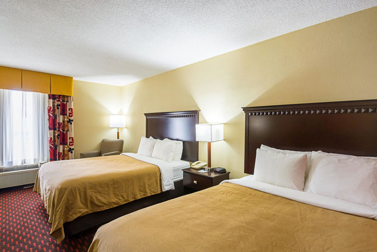 Bedroom 3, Quality Inn & Suites Hagerstown, Washington