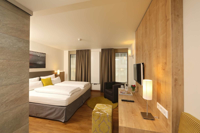 Bedroom 3, Hotel Goldenes Rad, Ulm