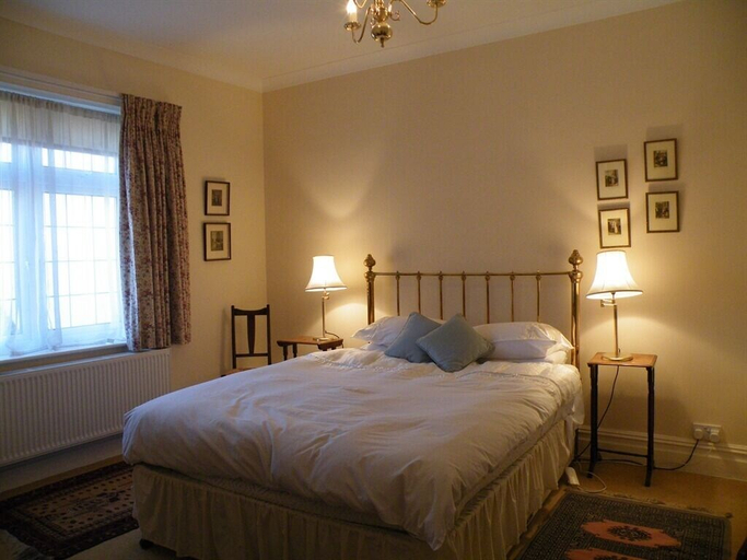 Bedroom 2, Broadlands Gate, Hampshire