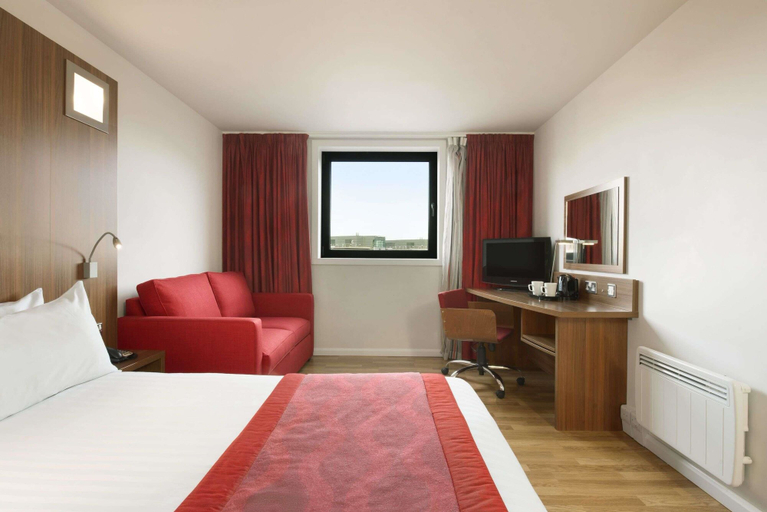 Bedroom 3, Ramada Encore by Wyndham Newcastle-Gateshead, Newcastle upon Tyne