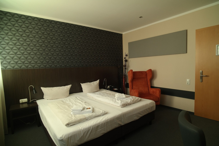 Bedroom 4, GS Hotel, München