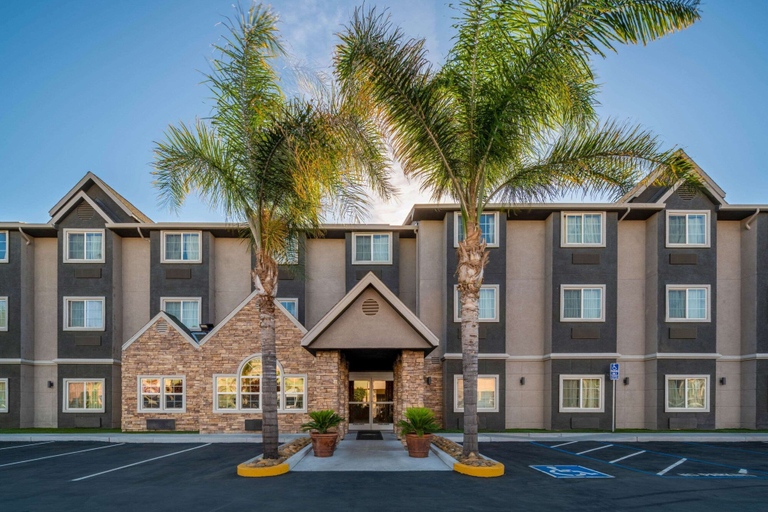 Exterior & Views 2, Microtel Inn & Suites by Wyndham Tracy, San Joaquin