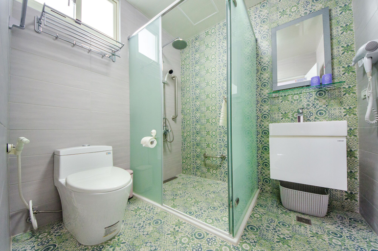 Bathroom 3, Chi's House, Taitung