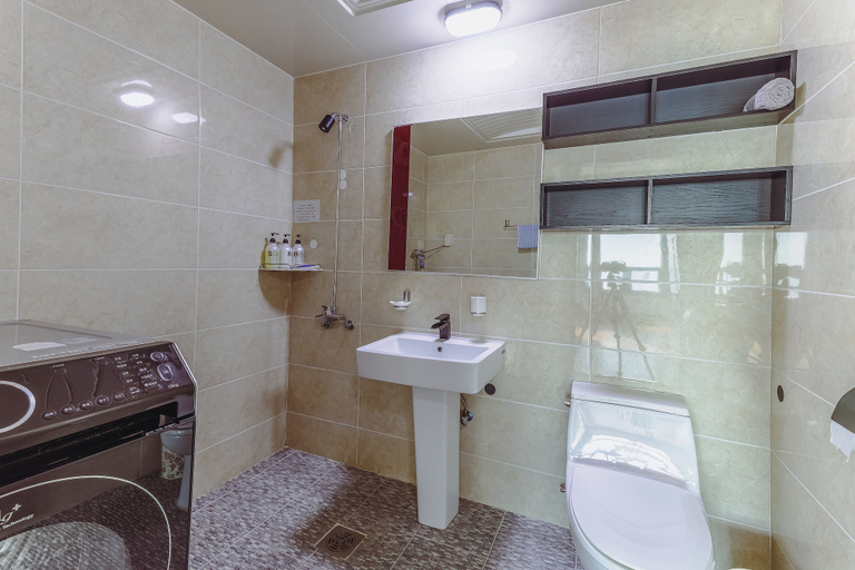 Bathroom 4, Residence Hotel Blue Ocean View, Ulju
