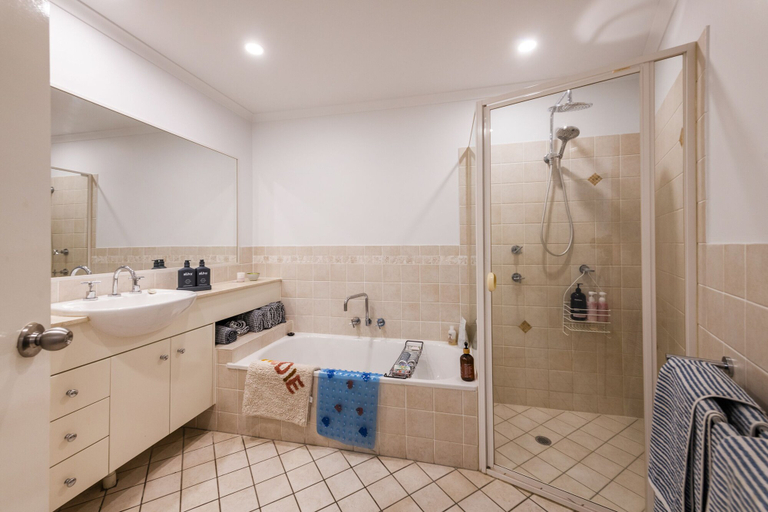 Bathroom 4, The Cove Yamba, Clarence Valley- Coast