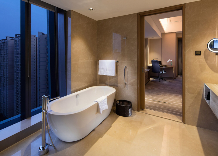 Bathroom 5, DoubleTree by Hilton Hotel Chongqing Nan'an, Chongqing