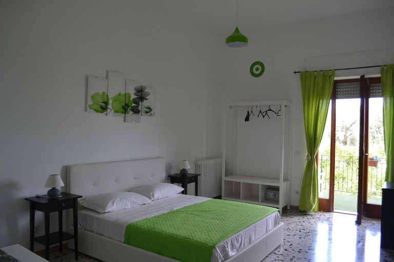 Bedroom 2, Sorrento Experience, Napoli