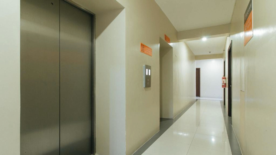 Others 3, RedDoorz Plus near Nakpil Street Taft Avenue Manila, Manila City