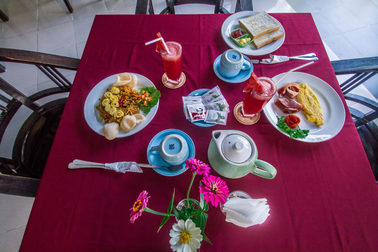 Food & Drinks 26