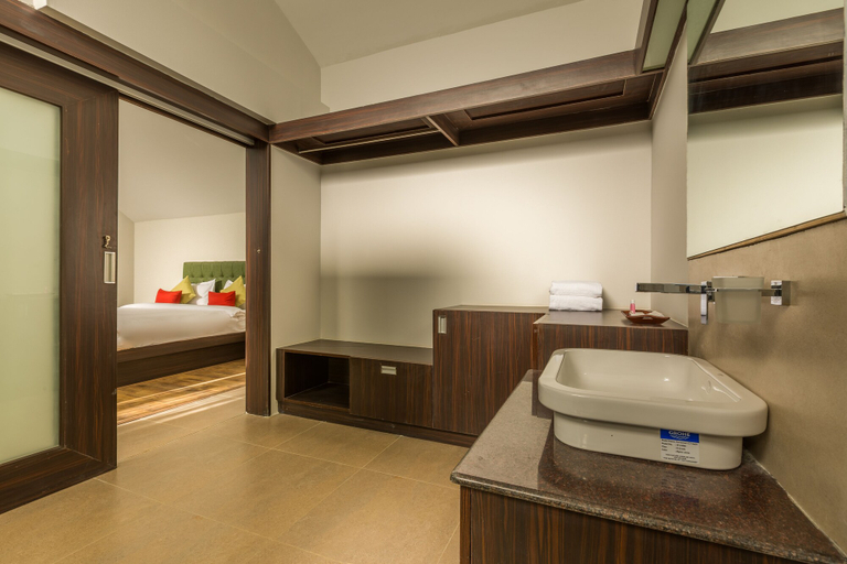 Bathroom 5, Siri Nature Roost, Chikmagalur