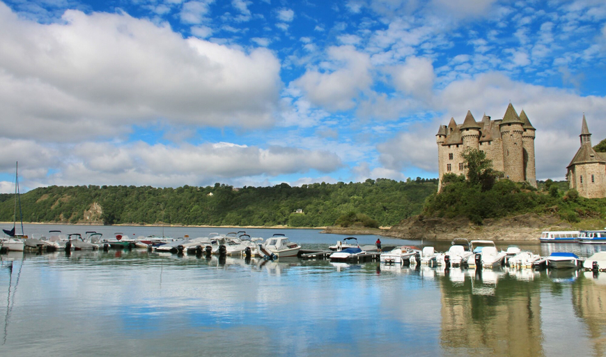 Exterior & Views 2, VVF Cantal Champs-sur-Tarentaine, Cantal