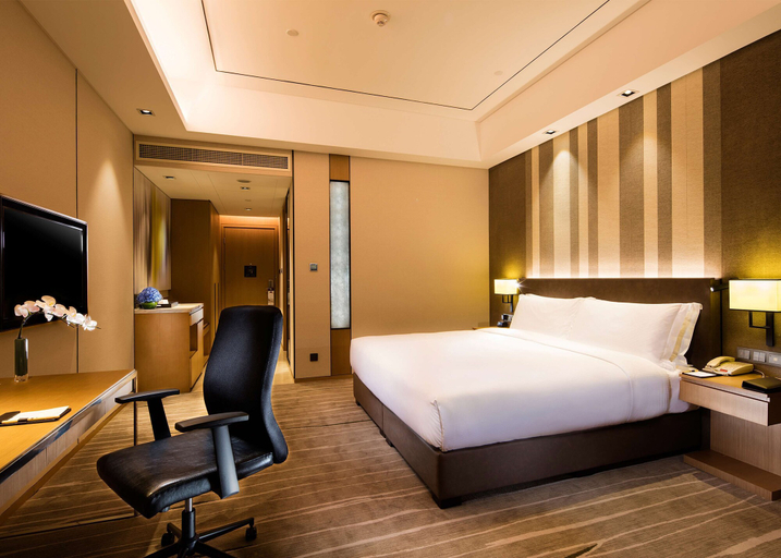 Bedroom 5, DoubleTree by Hilton Hotel Chongqing Nan'an, Chongqing