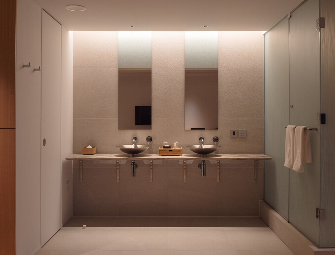 Bathroom 5, WE Hotel Toya, Tōyako