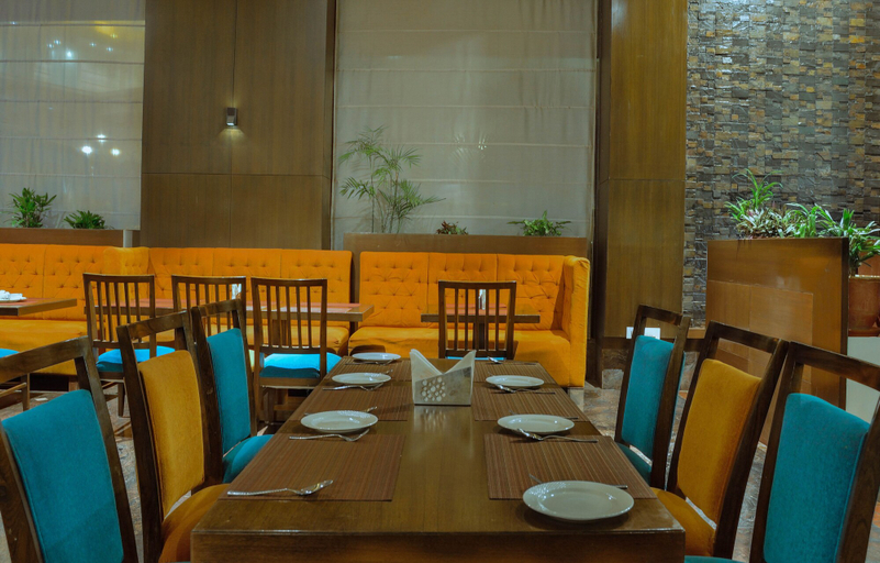 Food & Drinks 5, Hotel Almeida, Sahibzada Ajit Singh Nagar